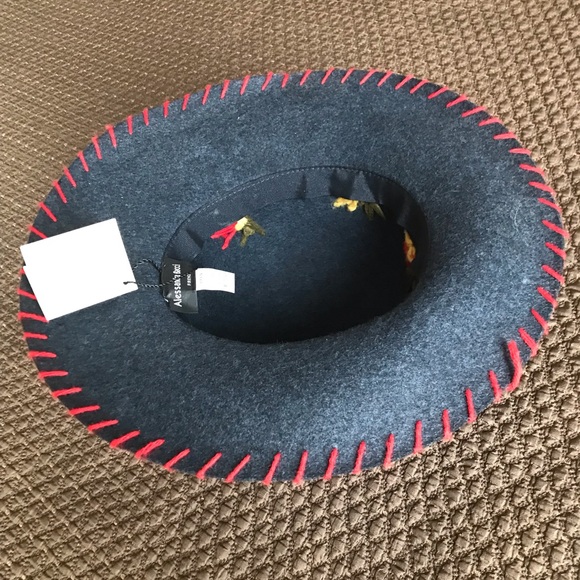 Wool Felt Boho Vintage Inspired made in Italy - Picture 4 of 13